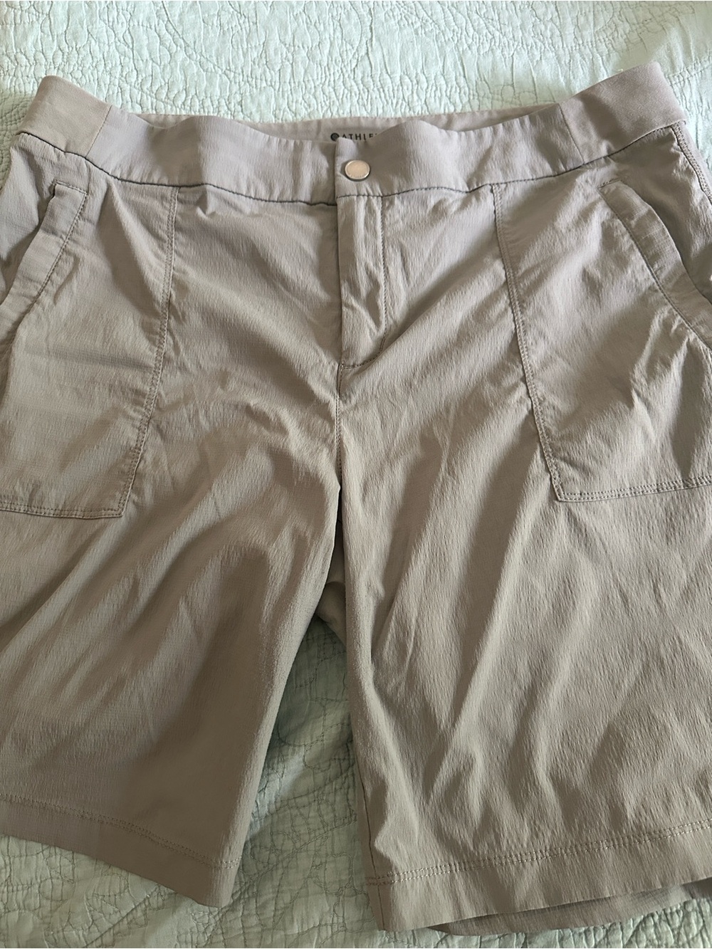 Athleta Men's Light grey Stretch Chino Shorts